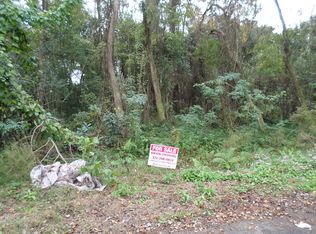 Rutledge Oaks Ln, Jacksonville, FL 32208