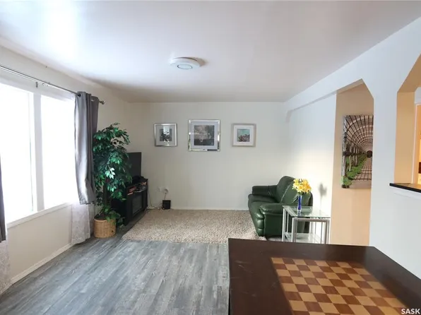 1209 Wascana STREET, Regina, SK S4T 4J2