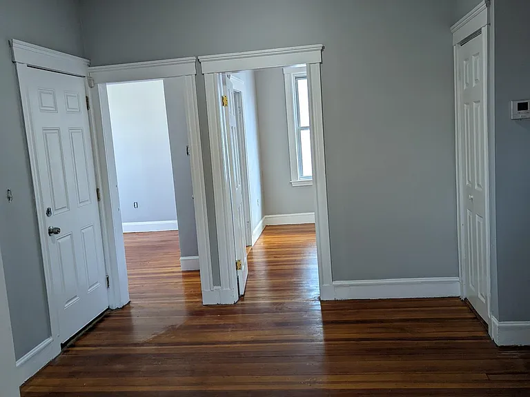 31 Woolson St #1 — Photo 1