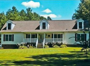 7517 Birch Island Rd, Wakefield, VA 23888