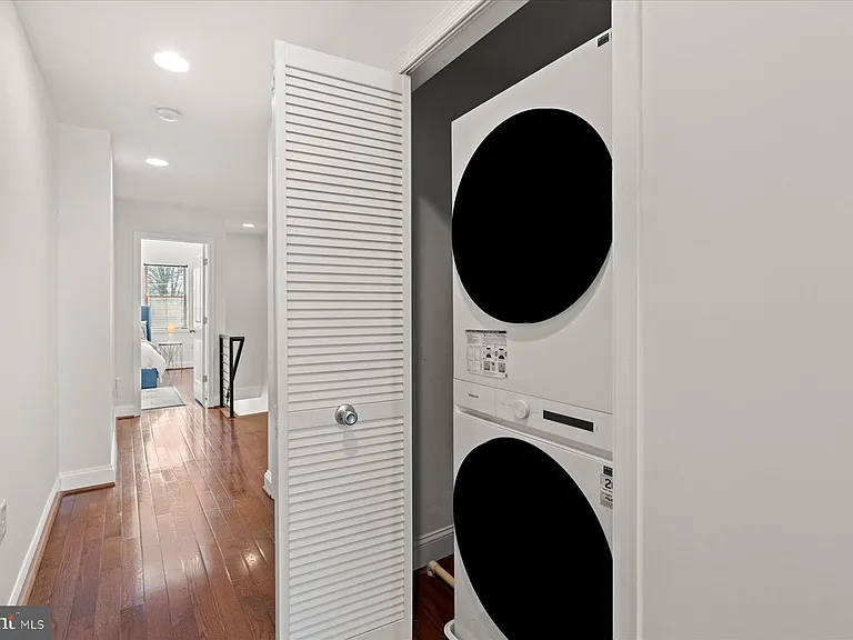 5342 Ames St NE — Photo 14
