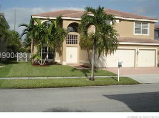 3241 SW 173rd Ter, Miramar, FL 33029