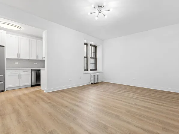 1100 Grand Concourse APT 3G, Bronx, NY 10456