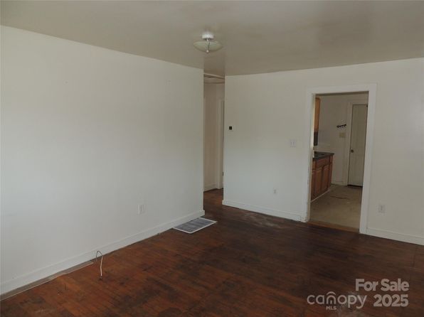 charlotte-north-carolina-6177967 picture