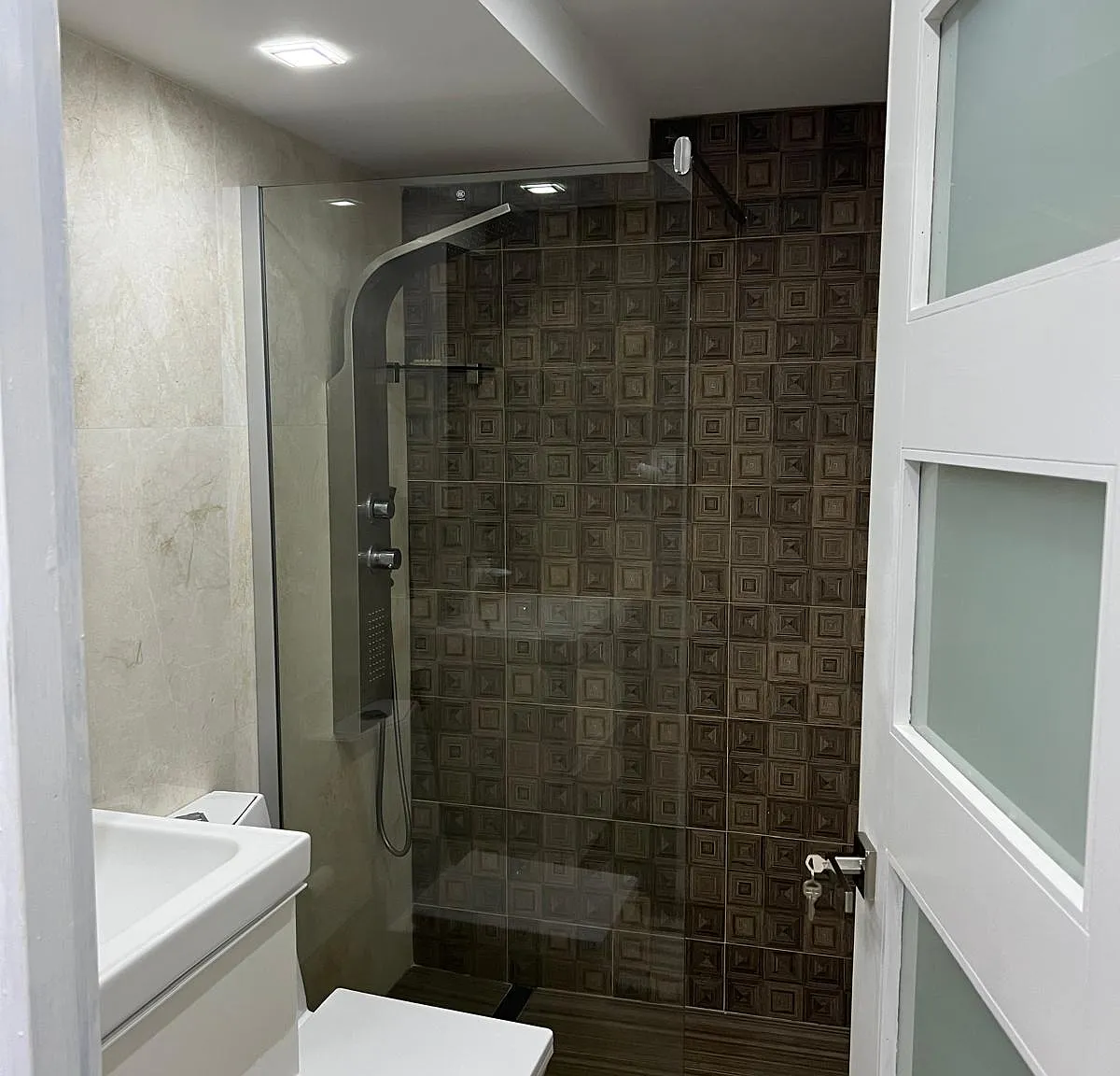 Studio, 350 sqft, $1,450 — Photo 3