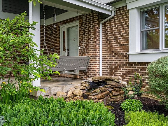 3rd image of 1253 Hickorylake Dr