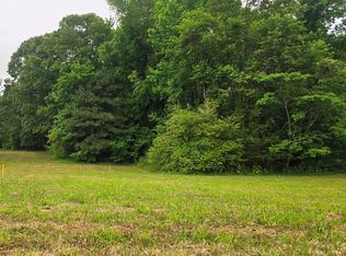 2 The Hook Rd, Warsaw, VA 22572