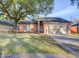 22042 Falvel Dr, Spring, TX 77389