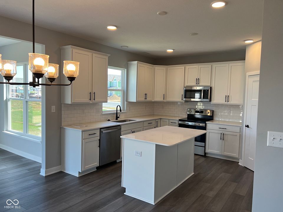 2nd image of 12426 Rooster Ct