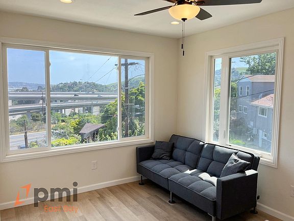 2nd image of 303 Virginia St Unit A