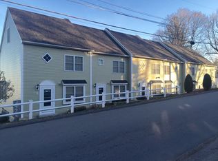 DERRY - 38 Maple St, Derry, NH 03038