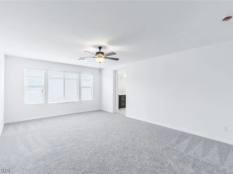 5733 Tioga Way — Photo 17