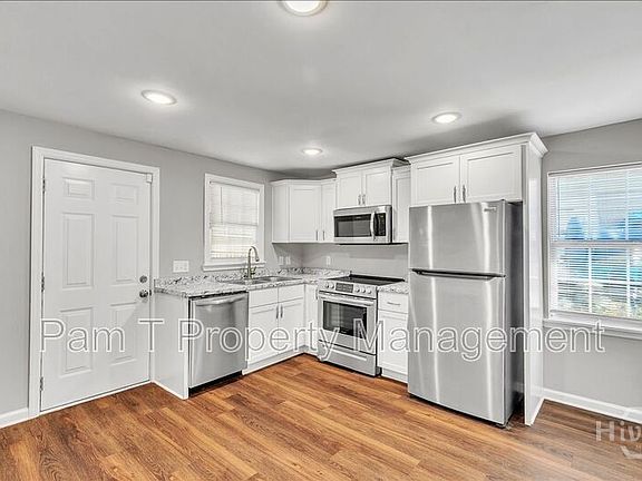4th image of 1024 W 39th Street