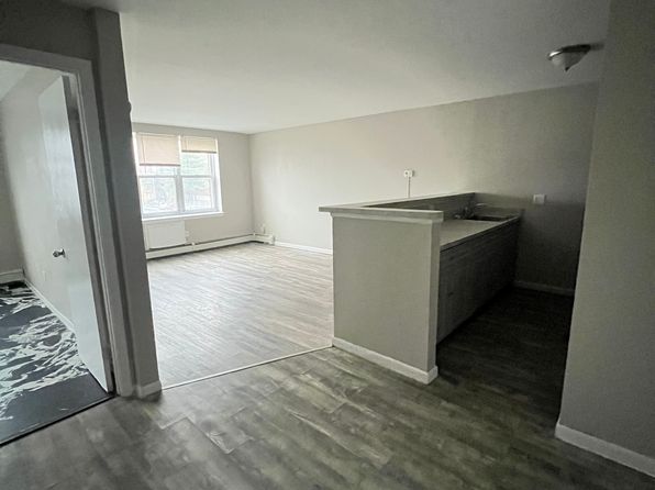 (undisclosed Address)