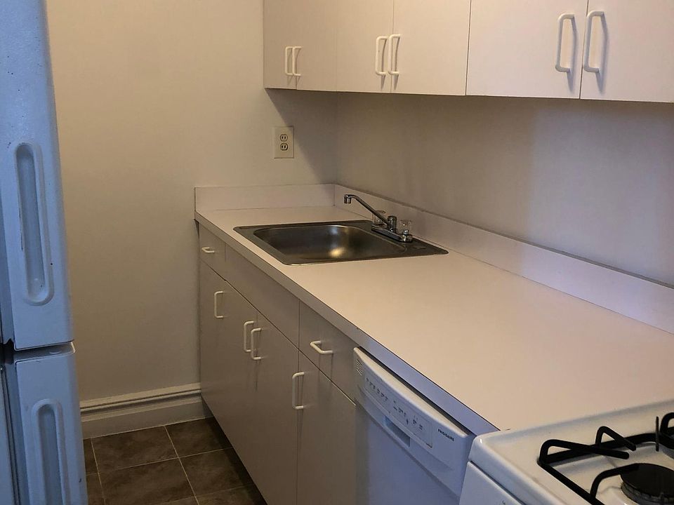 2nd image of 14 North Ave #1