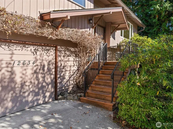 12634 SE 4th Place, Bellevue, WA 98005