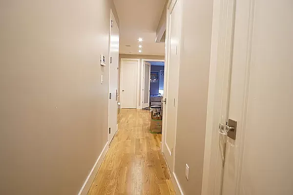 Rented by Reside New York | media 29