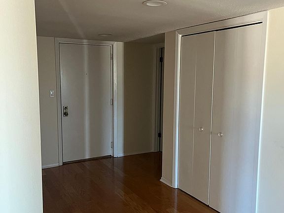 3rd image of 2086 Saint Johns Ave APT 302