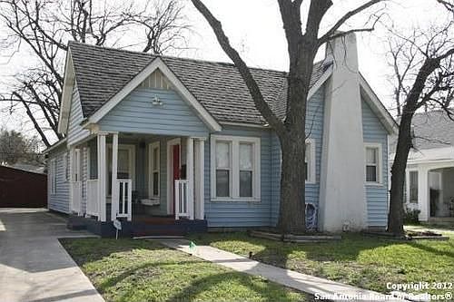 1st image of W Rosewood Ave