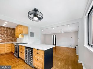 2725 39th St NW APT 209, Washington, DC 20007