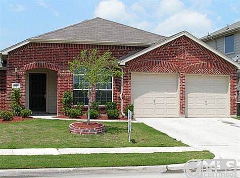 1st image of 1127 Blue Jay Dr