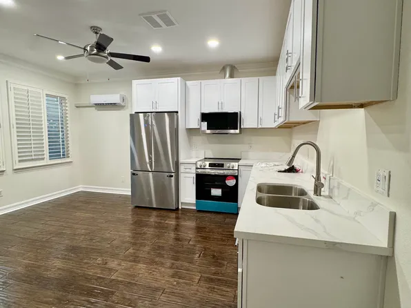 387 Town Forest Ct #2, Camarillo, CA 93012