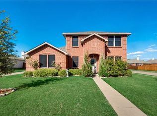 2916 Meadow Bluff Dr, Wylie, TX 75098