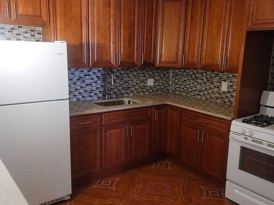 1st image of 1440 E 102nd St #1