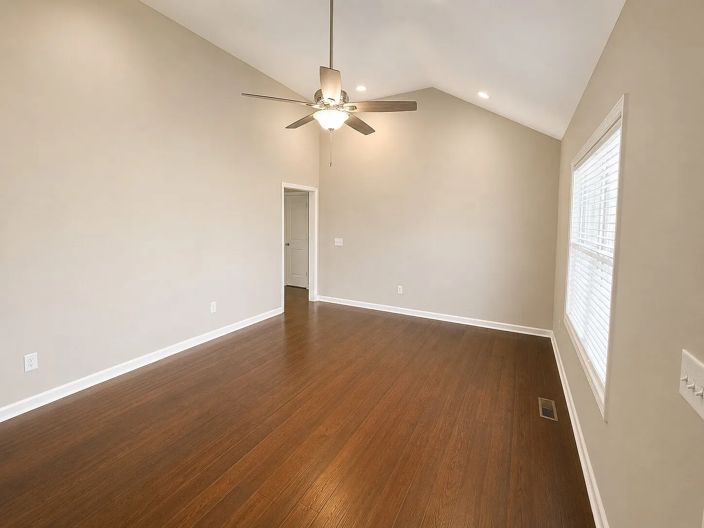 355 North Harris Road - 1 — Photo 2