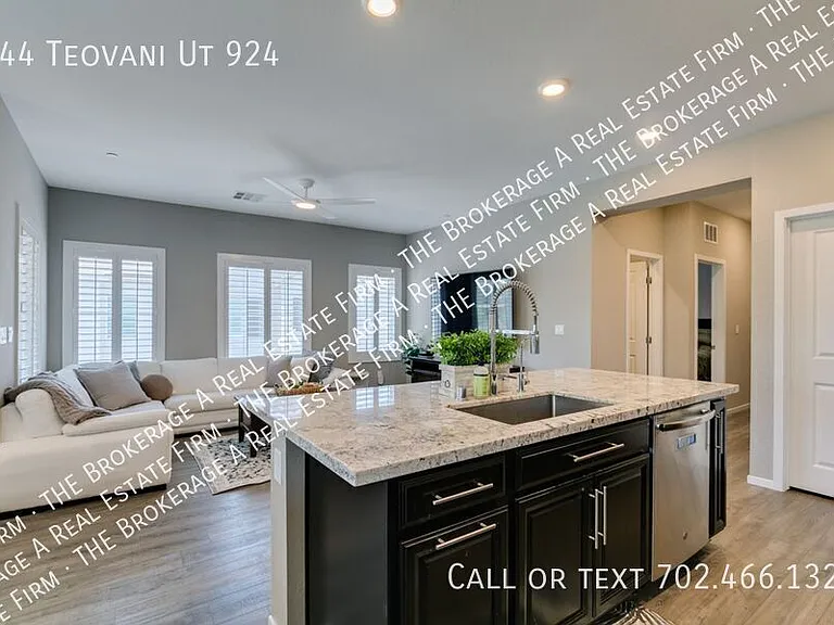 544 Teovani St #924 — Photo 28