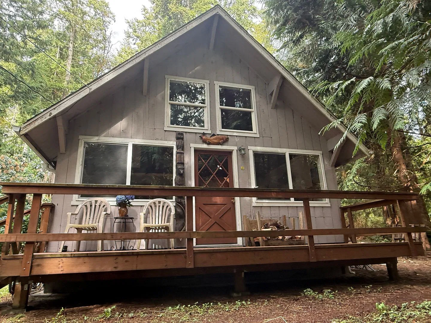 Cozy Cabin in Shore Woods Neighborhood — Photo 1