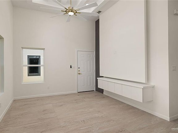 2nd image of 1504 Samara Ave #1