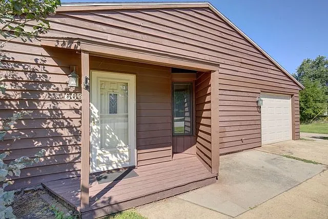 603 S Duncan Rd photo 1