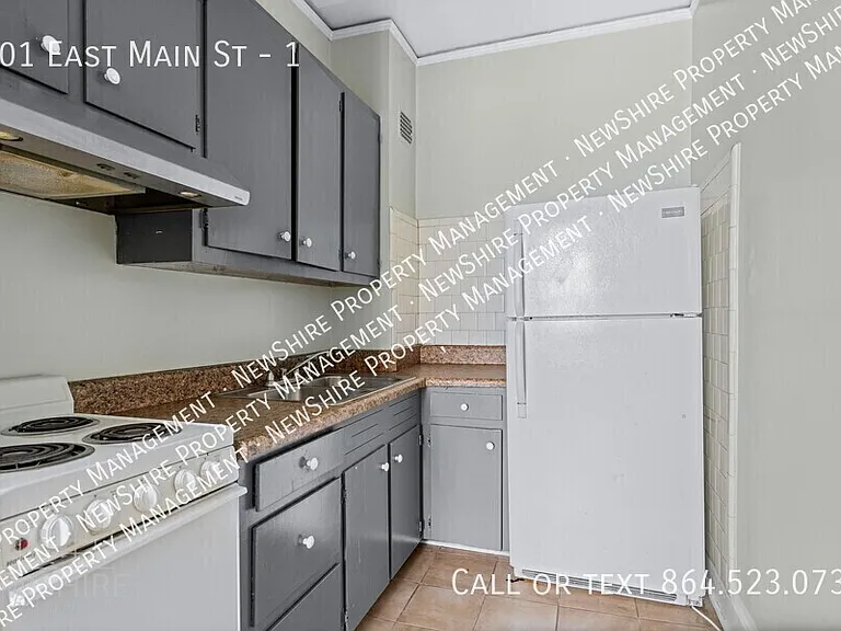 701 E Main St #1 — Photo 15