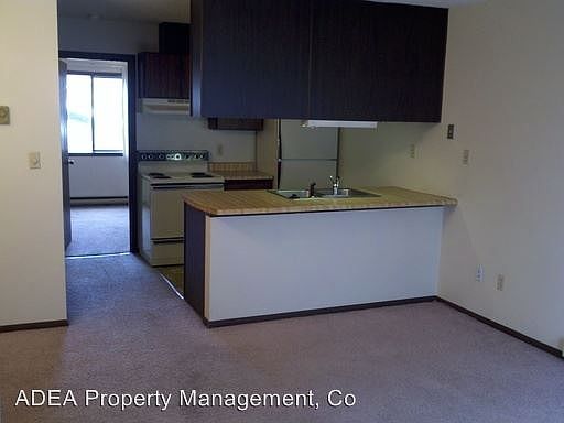 1st image of 815 SW Higgins Ave APT 2D