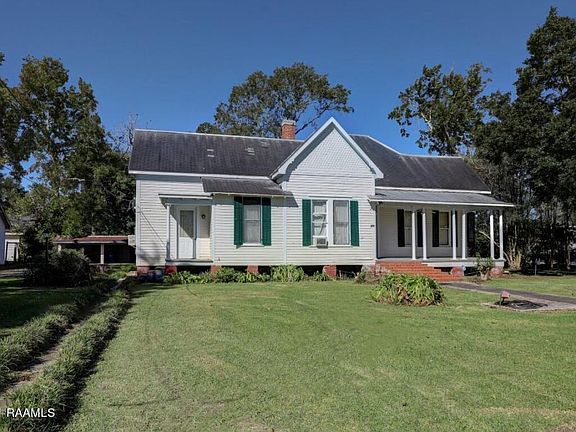 3rd image of 206 S Saint Valerie St