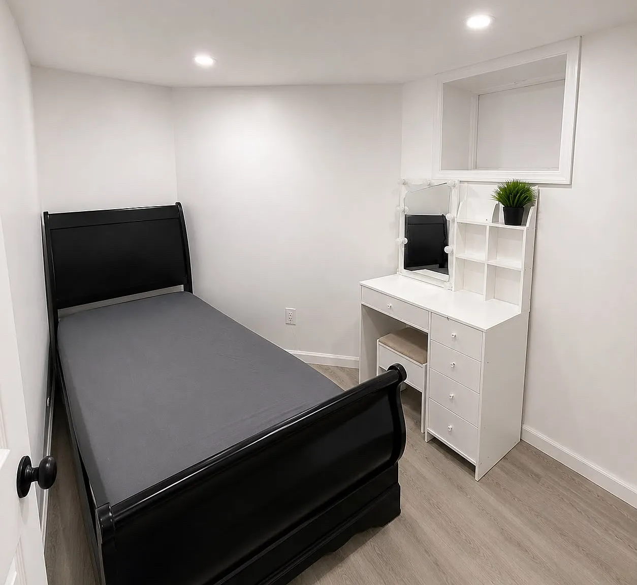 1 bed, $1,400 — Photo 4