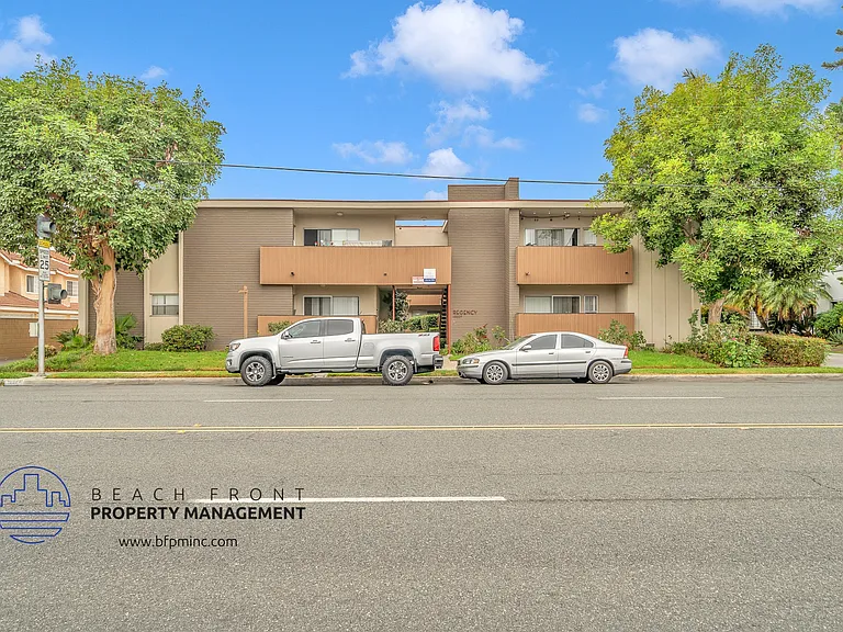 10327 Downey Ave — Photo 30
