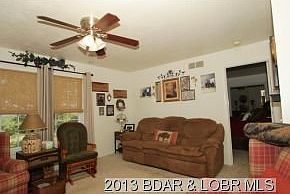 5th image of 7 Crestwood Dr