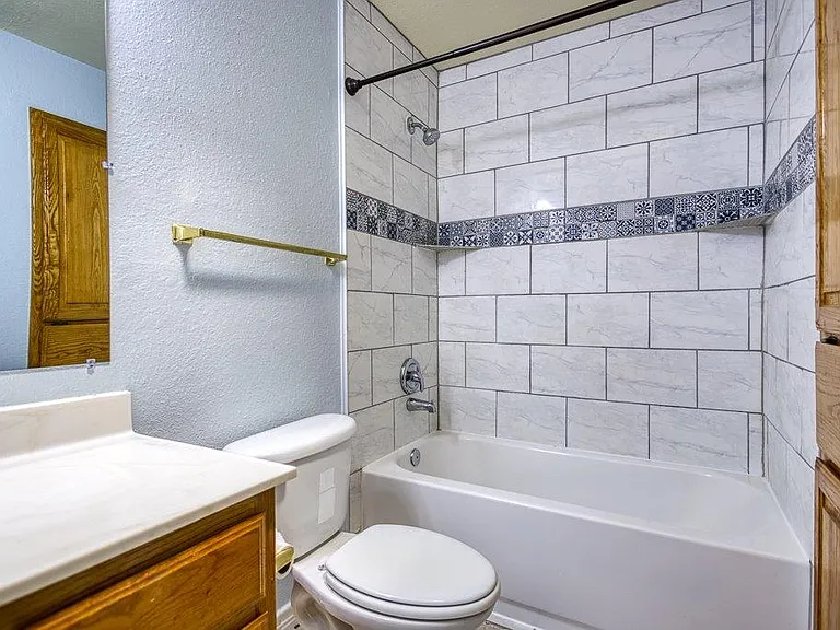 2322 Willow Dr — Photo 29