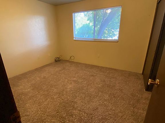 3rd image of 202-206 Cottage St #204