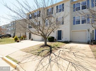9060 Falcon Glen Ct, Bristow, VA 20136