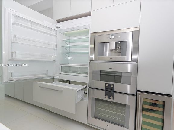 5th image of 16901 Collins Ave Unit 2003