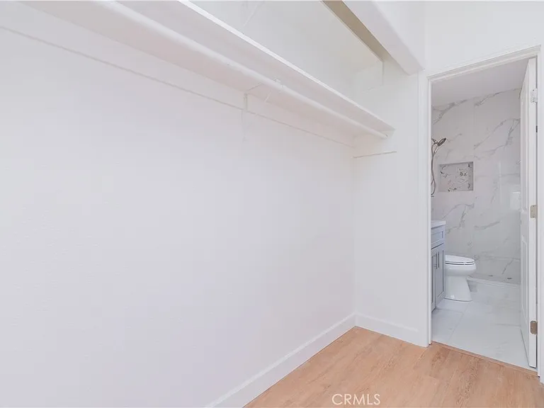 5033 Sultana Ave #B — Photo 18
