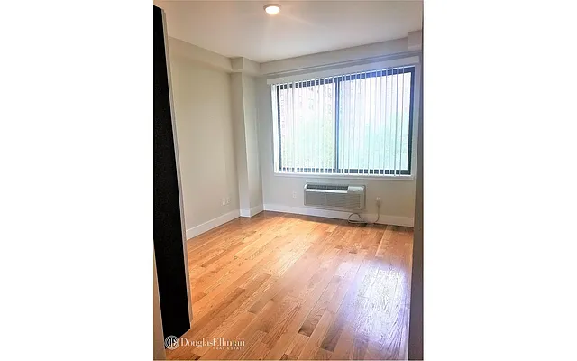 Rented by Douglas Elliman | media 47