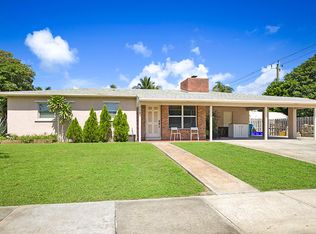 305 SW 2nd St, Boynton Beach, FL 33435