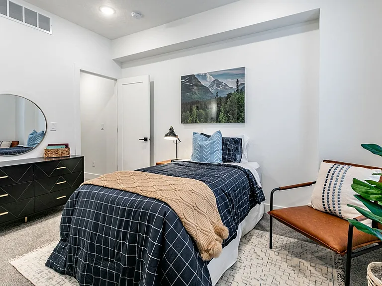 Central Heights Townhomes — Photo 62