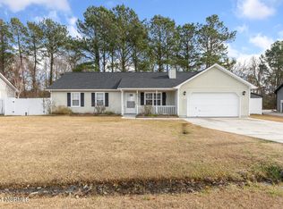 249 Parnell Rd, Hubert, NC 28539