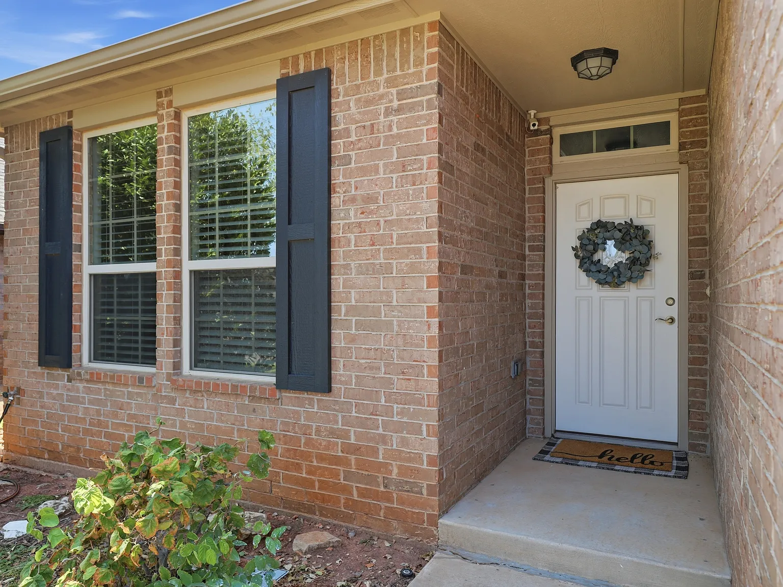 3 bed, 1580 sqft, $3,000 — Photo 3