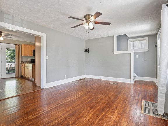 5th image of 3630 Park St